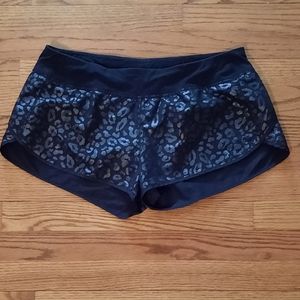 VS leopard running shorts